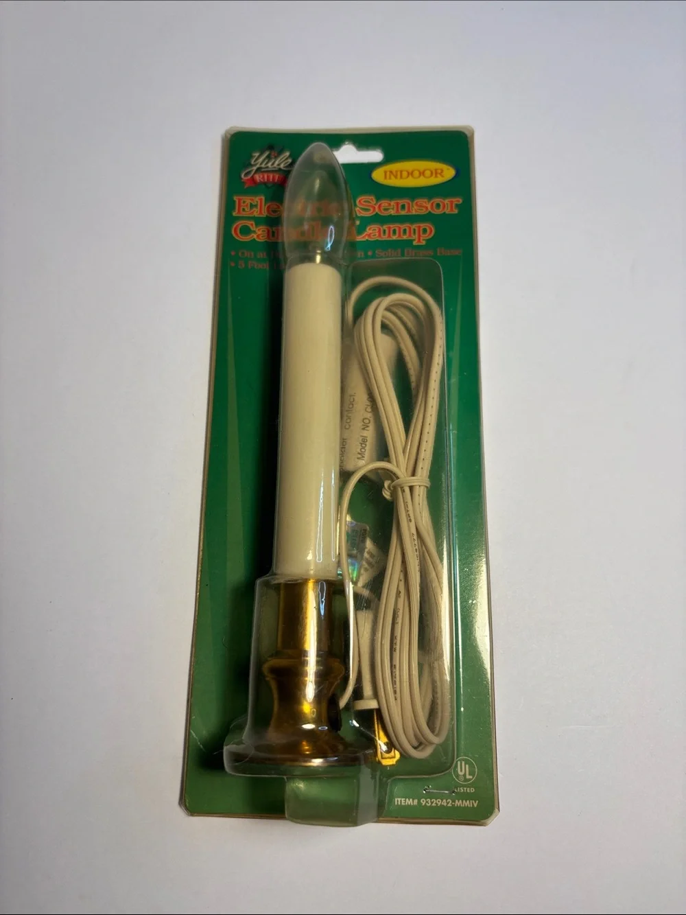 Vintage Electric Indoor Sensor Candle Lamp - Cream with Gold Base